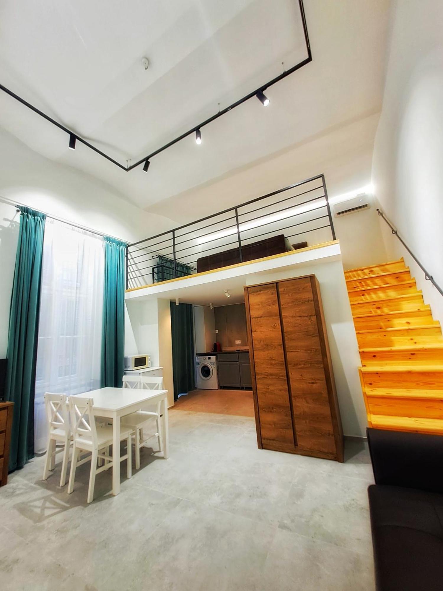 Masszi Apartman Budapest Luaran gambar